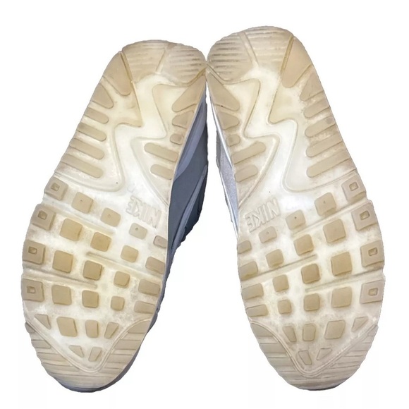 Nike Air Max 90 Futura Mint Grey Green Women's DM9922-105 Size 11 EUC - Picture 9 of 9